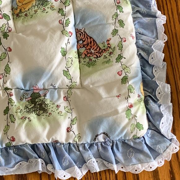 Winnie the Pooh Crib Nursery Set Comforter Headboard Pad Red Calliope 1999 - Picture 8 of 12